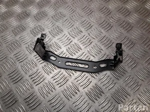 Polestar 80010156, 8894195385 4 2025 Kronšteinas