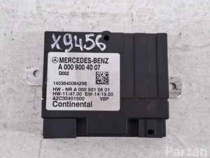 Mercedes-Benz A0009004007 C-CLASS (W205) 2015 Sensor depósito, bomba combustible