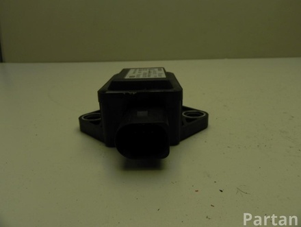 AUDI 4F0 907 637 / 4F0907637 A6 Avant (4F5, C6) 2006 Sensor, longitudinal-/lateral acceleration