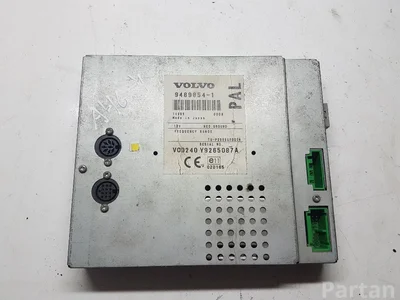 Volvo 9489854-1 / 94898541 V70 II (SW) 2002 Récepteur TV (tuner) - Image 1