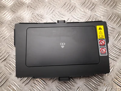 Lexus 861C0-33100 / 861C033100 ES VII XZ10 2024 Bouton de chargement sans fil - Image 1