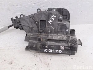 Mercedes-Benz A2220064099 C-CLASS (W205) 2016 Cerradura de puerta