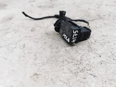 BMW 745789 5 Touring (F11) 2012 Débitmètre d'air - Image 1