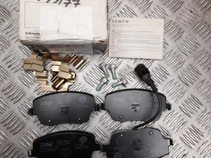 Volkswagen 6Q0-698-151-C / 6Q0698151C POLO (9N_) 2001 Тормозные колодки