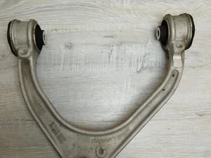 Original (gebraucht) Land Rover HK83-3084-RH / HK833084RH RANGE ROVER VELAR (L560) 2021 Vorderseite Querlenker oben rechte Seite