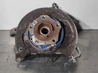 Porsche 99133161220 911 (991) 2018 Logement de roulement de roue Right Rear - Image 1