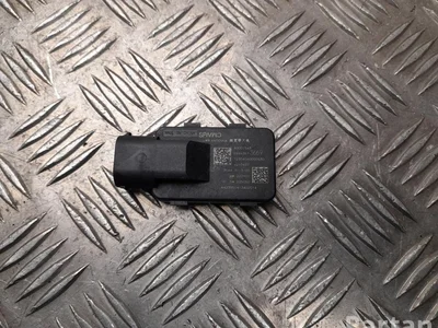 Polestar 80001543, P8893573669 4 2025 Amplificateur d'antenne - Image 1