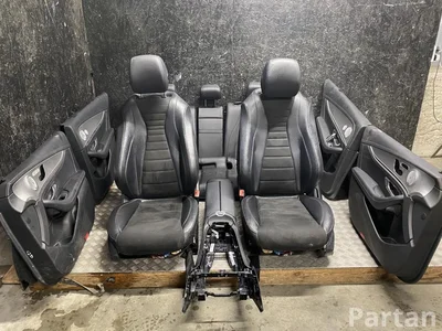 Mercedes-Benz E-CLASS T-Model (S213) 2017 Sitze komplett Türverkleidung Armlehne  - Bild 1