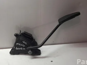 Volvo 30683519 XC90 I 2004 Akseleratoriaus pedalas