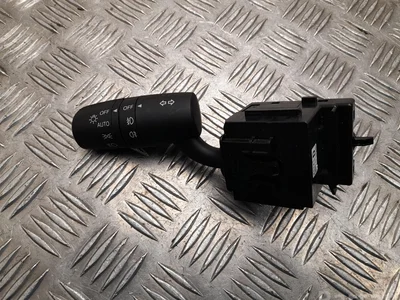 Mazda KS1217J397 CX-5 (KF) 2016 Levier /interrupteur de lumière courte longue - Image 1