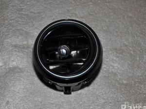 Mercedes-Benz A2058300201 C-CLASS (W205) 2015 Évent