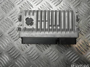 Toyota 89661-0DF50 / 896610DF50 YARIS (_P13_) 2011 Unité de contrôle moteur