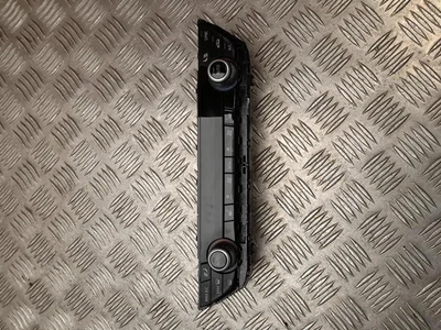 BMW 6826844 5 (G30) 2017 Contrôle automatique de la climatisation - Image 1