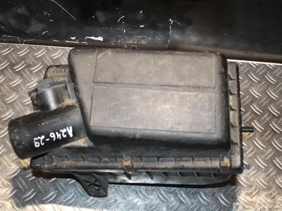 Volvo 9141056 850 (LS) 1995 Boîtier de filtre à air - Image 1