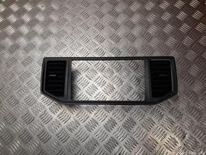 Volkswagen 7C0 857 038 G / 7C0857038G CRAFTER Box (SY_) 2022 Évent Central