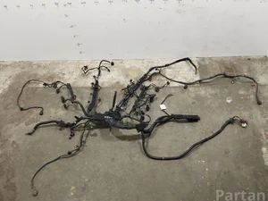 Porsche 94860716500, 948607008, 94860700855, 94860716400 CAYENNE (92A) 2011 Fils du compartiment moteur