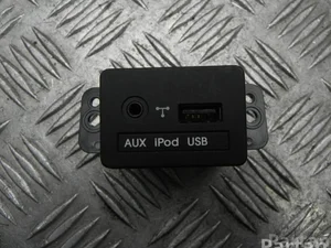 Kia 961202P000 SORENTO II (XM) 2011 Périphérique d'entrée