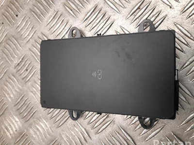 Lexus 861C0-52010 / 861C052010 LBX 2025 Bouton de chargement sans fil - Image 1