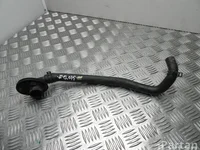 Mercedes-Benz A 204 830 22 96 / A2048302296 C-CLASS (W204) 2008 Tuyau de radiateur