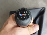 BMW 25 11 2 284 546 / 25112284546 1 (F21) 2014 Gałka dźwigni włączającej Mechaniczna skrzynia biegów