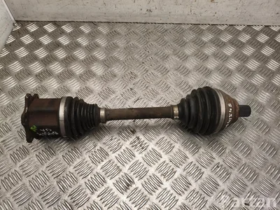 Volkswagen 3Q0 407 271 AC / 3Q0407271AC PASSAT Variant (3G5) 2015 Drive Shaft Left Front - Image 1