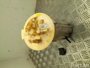 Mercedes-Benz A 206 470 47 01 / A2064704701 C-Class estate (S206) 2022 Unidad de suministro de combustible