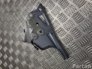 Volkswagen 3J0 821 227 / 3J0821227 Caddy V 2021 Soporte de ala