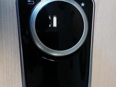 Mercedes-Benz A 205 900 62 15 / A2059006215 C-CLASS T-Model (S205) 2016 Commutateur multiple - Image 1