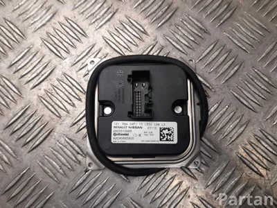 Renault 260551566R Clio V 2019 Light Module ECU - Image 1