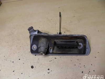 Volkswagen 2K0 827 565 H / J / 2K0827565HJ CADDY III Box (2KA, 2KH, 2CA, 2CH) 2005 Poignée pour coffre à bagages - Image 1