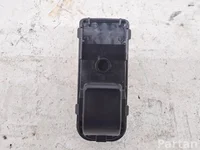 Mazda D09H66370 CX-3 (DK) 2018 Выключатель электростекло подъемника