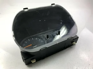 Ford  2S6F-10849-LG / 2S6F10849LG FIESTA V Van 2003 Tableau de bord