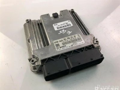 Audi 04L906021BM; 0281030376 / 04L906021BM, 0281030376 A5 (8T3) 2016 Unité de contrôle moteur - Image 1