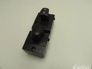 Nissan 25411 1KA5A / 254111KA5A LEAF (ZE0) 2014 Bouton de lève-vitre