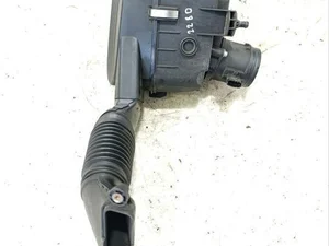 Maserati 670101257, 670034628, 670034630, / 670101257, 670034628, 670034630 LEVANTE 2017 Caja filtro de aire