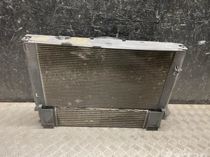 BMW 9288940, 7618807-01, 7640509 / 9288940, 761880701, 7640509 3 Touring (F31) 2013 Radiateur complect Refroidisseur d'air comprimé intermédiaire Ventilateur de radiateur Condenseur