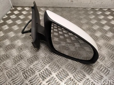 Toyota E8025614 YARIS (_P13_) 2020 Retrovisor exterior derecha - Imagen 1