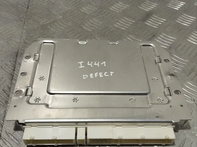 Maserati 670105849 LEVANTE 2019 Unité de contrôle de suspension pneumatique - Image 1