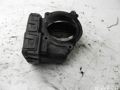 Mercedes-Benz A 651 090 03 70 / A6510900370 E-CLASS (W212) 2012 Corps de papillon - Image 1