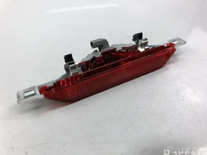 Toyota 8157002111 COROLLA (_E12_) 2004 Feu de freinage