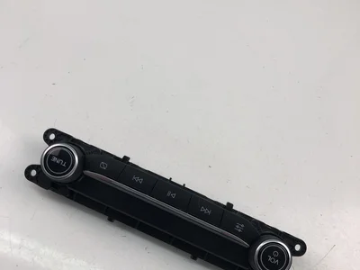 Ford LJ6T-18K811-AC / LJ6T18K811AC KUGA II (DM2) 2020 Contrôle automatique de la climatisation - Image 1