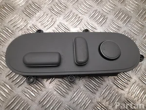 Hyundai 88070-GI100 / 88070GI100 Ioniq 5 NE 2023 Sėdynės reguliavimo jungiklis kairė priekis