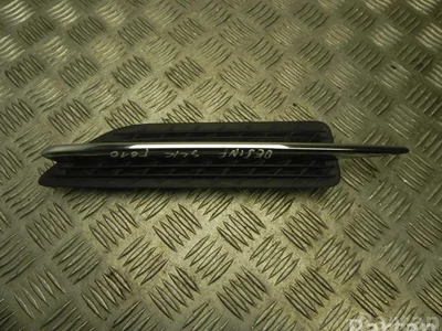 Mercedes-Benz A 172 690 04 79 / A1726900479 SLK (R172) 2013 Grillades - Image 1