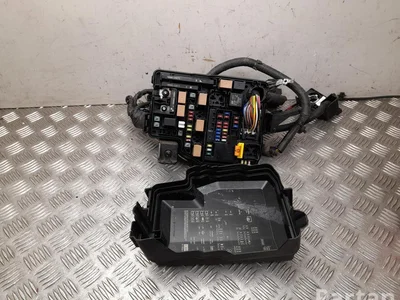 Kia 91211-CV260 / 91211CV260 EV6 (CV) 2022 Boîte à fusibles - Image 1