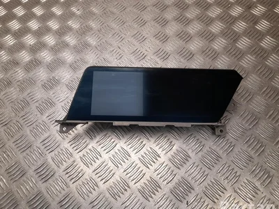 BMW 5 A06 5D4 / 5A065D4 2' F44 Gran Coupé 2021 Ecran - Image 1