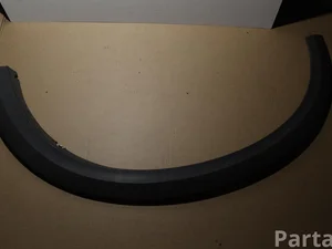 Volvo 30655181 XC90 I 2004 Listwa ozdobna/ochronna nadkola z przodu z lewej