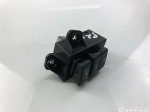 Kia 93796-A2000 / 93796A2000 CEE'D (JD) 2015 Commutateur/ Bouton