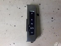 Audi 8V2 713 463 A / 8V2713463A A3 (8V1, 8VK) 2014 Dźwignia zmiany biegów
