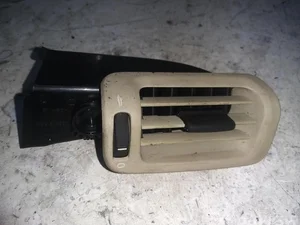 Volvo 06e5366rbx S80 II (AS) 2009 Kratka wentylacyjna