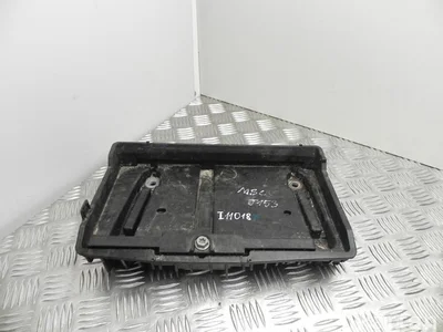 Mercedes-Benz A 205 620 0118 / A2056200118 C-CLASS (W205) 2015 Bac de rangement - Image 1